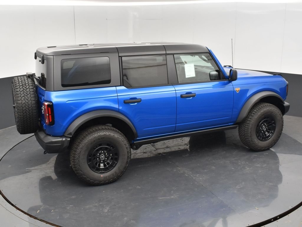 New 2026 Velocity Blue Metallic Ford Badlands® image 30
