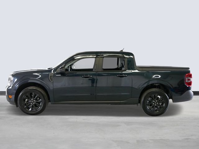 Certified Used 2023 Blue Metallic Ford Lariat image 2