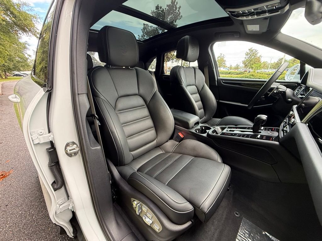 Used 2026 White Porsche S image 21