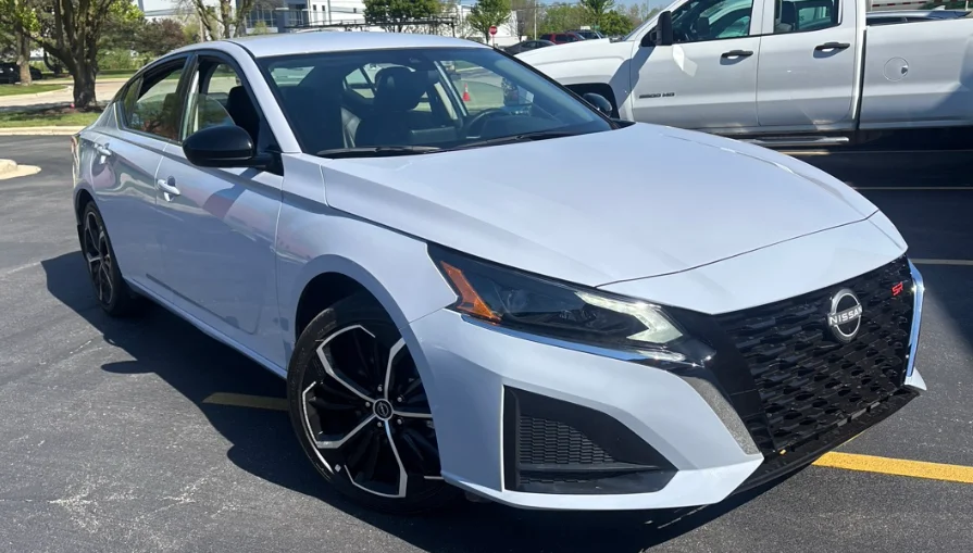 2025 Nissan Altima