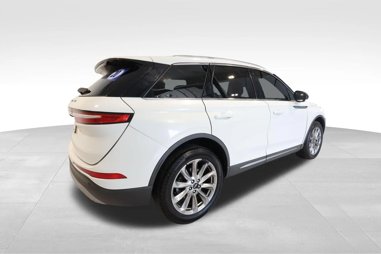 Used 2020 White Lincoln Standard image 3