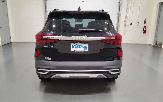 Used 2023 Black Kia S image 7