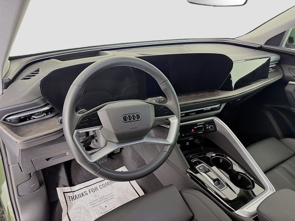 Used 2025 District Green Metallic Audi Premium Plus 2.0 TFSI quattro image 9