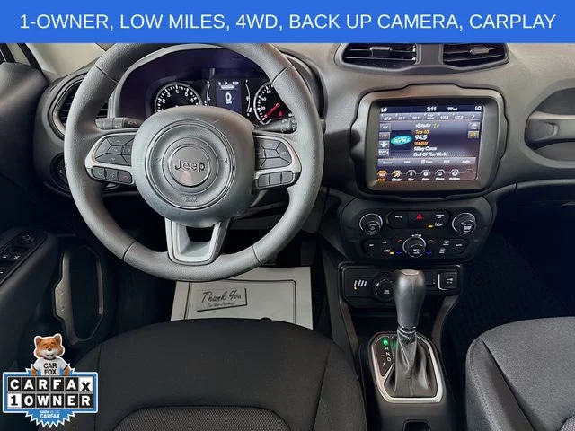 Used 2023 White Jeep Latitude image 21