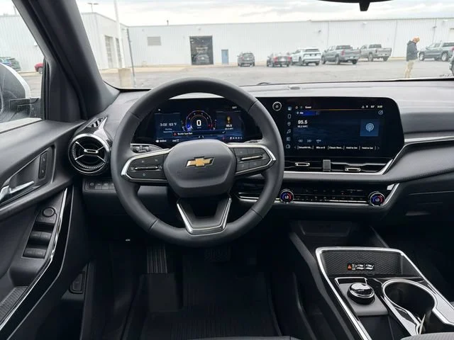 New 2027 Summit White Chevrolet LT image 15