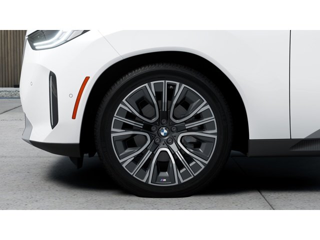 New 2026 Mineral White Metallic BMW X3 30 image 7