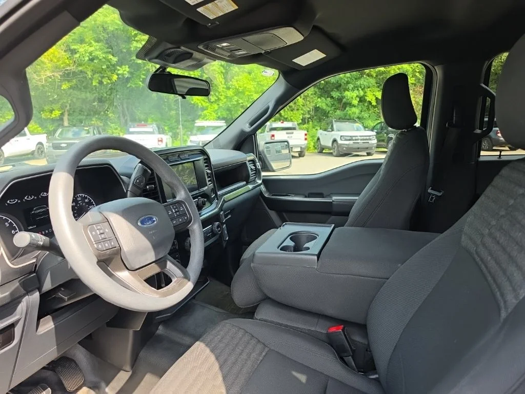 Used 2023 Blue Ford XL image 5