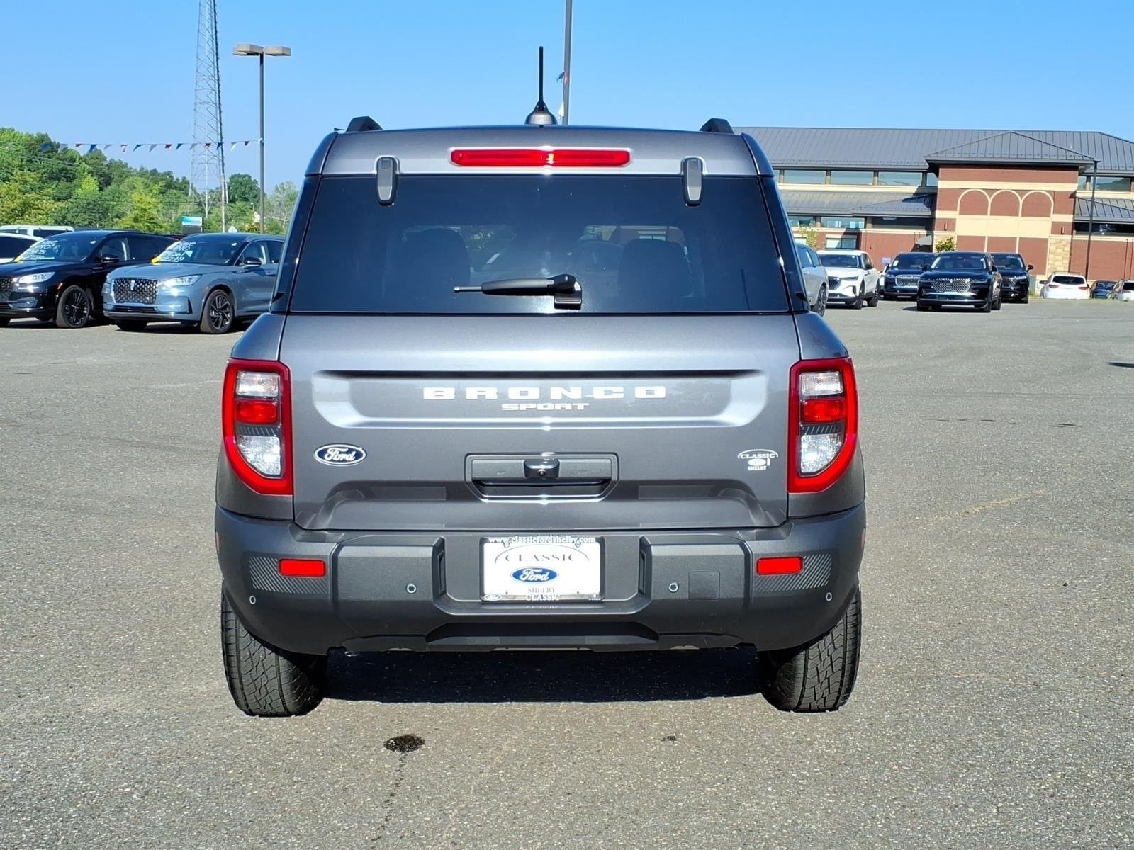 New 2026 Carbonized Gray Metallic Ford Big Bend® image 9