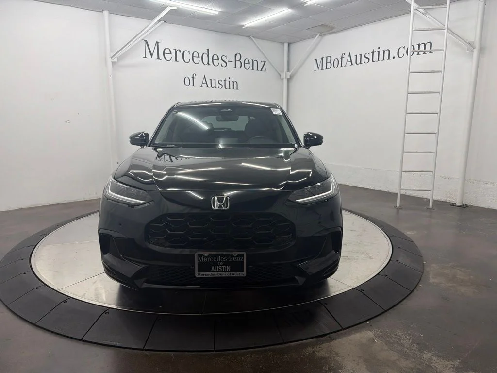 Used 2027  Honda EX-L image 2