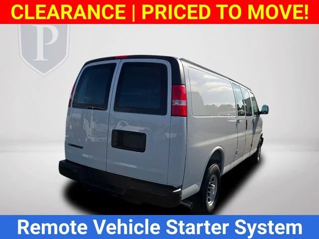 2025 Chevrolet Express Cargo Work Van - Photo 8