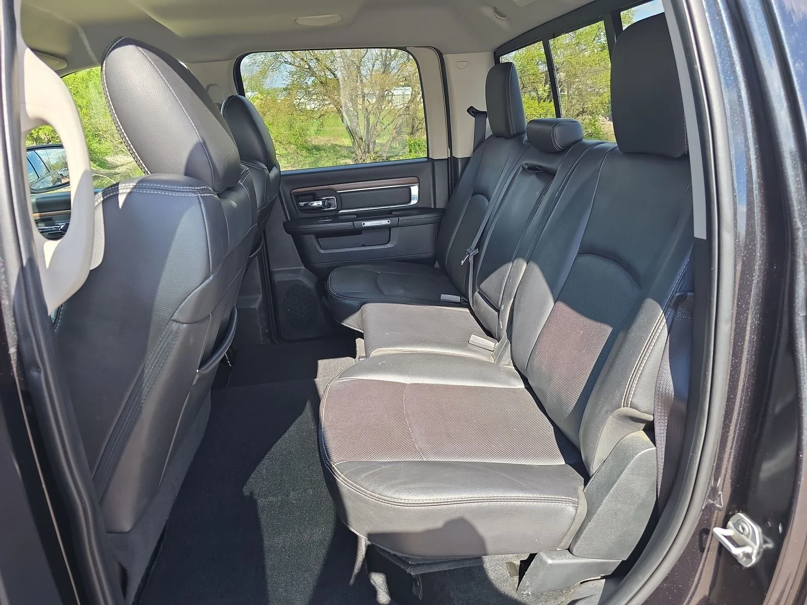 2016 RAM Ram 1500 Pickup Laramie - Photo 7