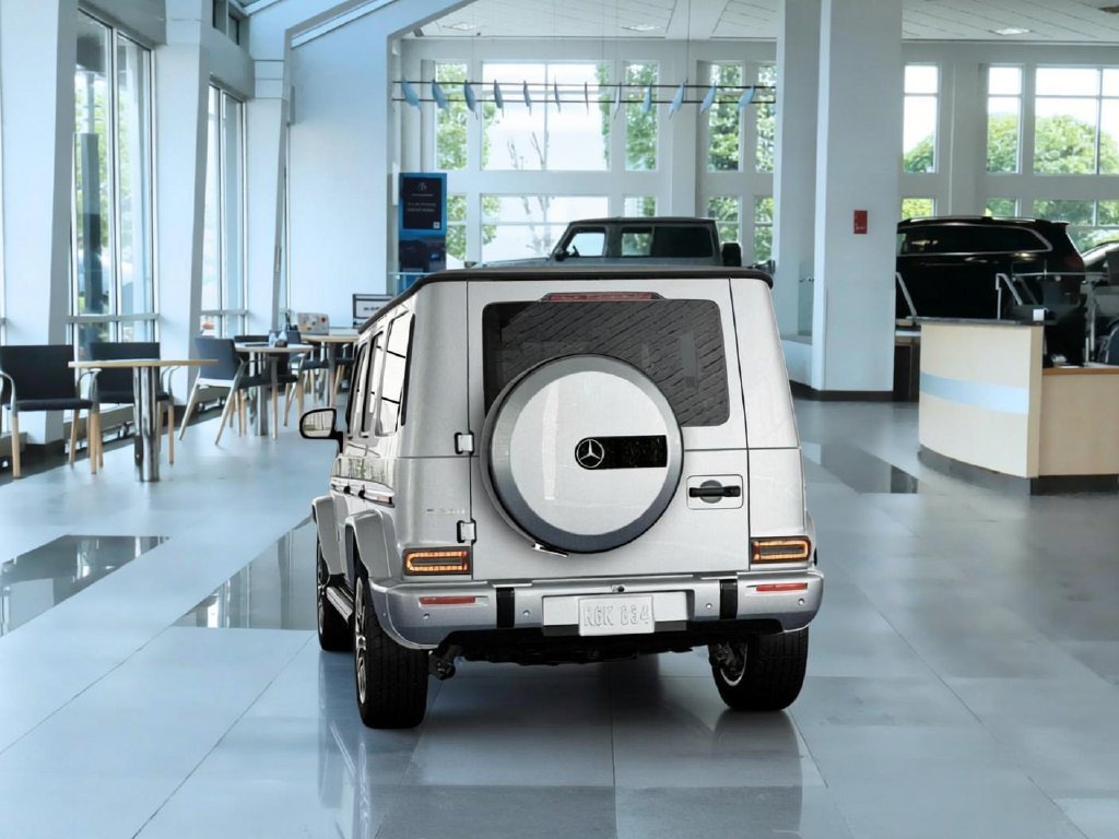 New 2027 Iridium Silver Mercedes-Benz G 580 image 25