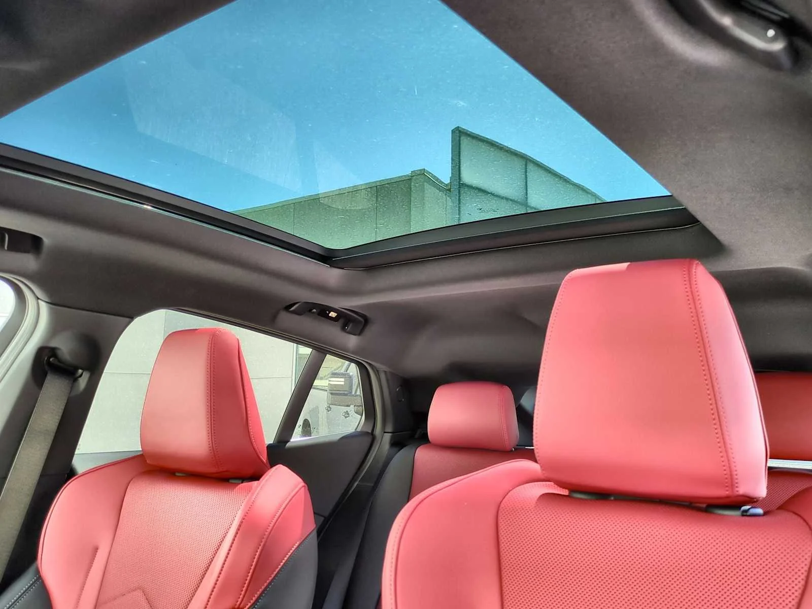 2025 BMW X2 28i - Photo 20