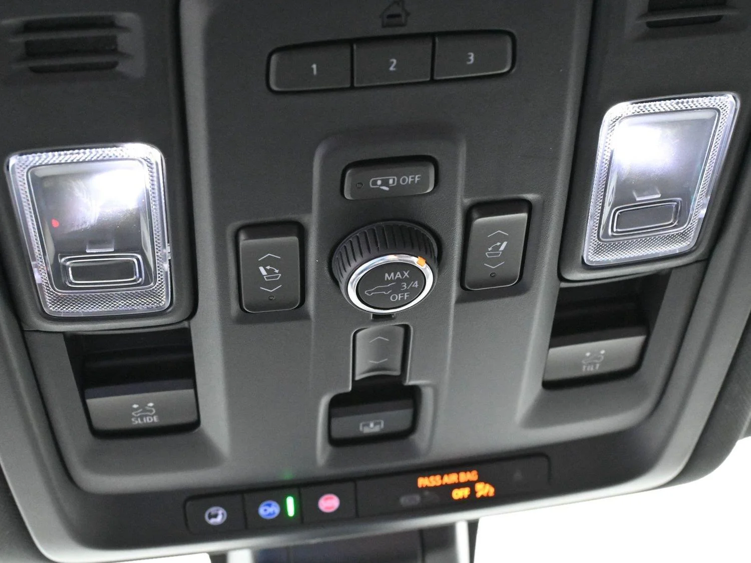 Used 2022 Black Chevrolet High Country image 31