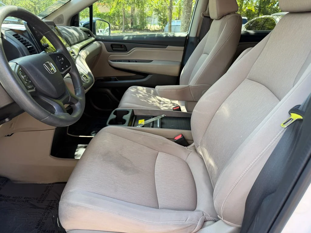 Used 2023 Platinum White Pearl Honda EX image 18