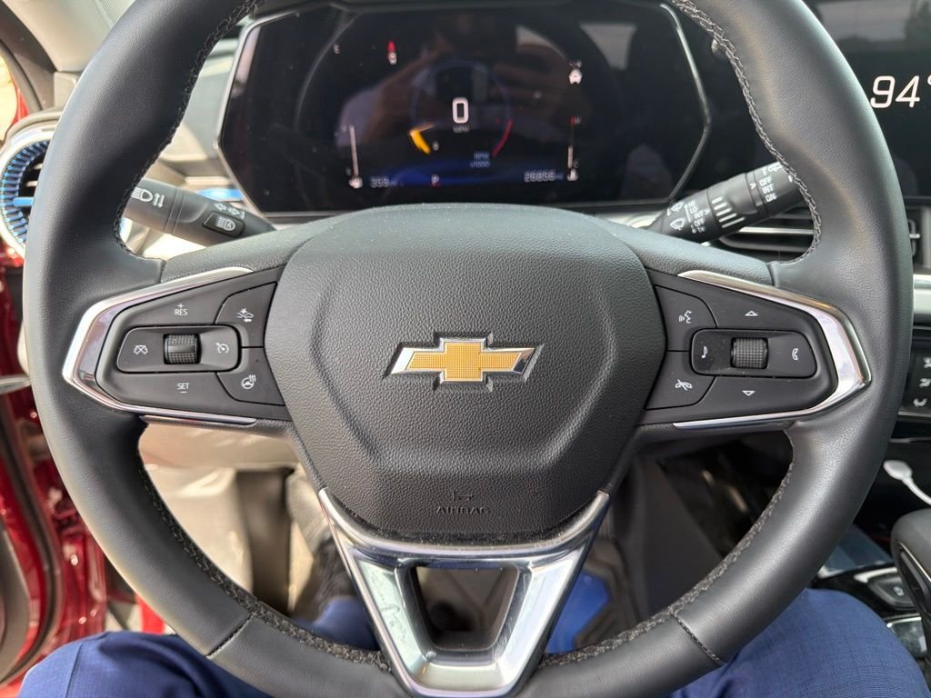 Used 2025 Red Chevrolet LT image 2