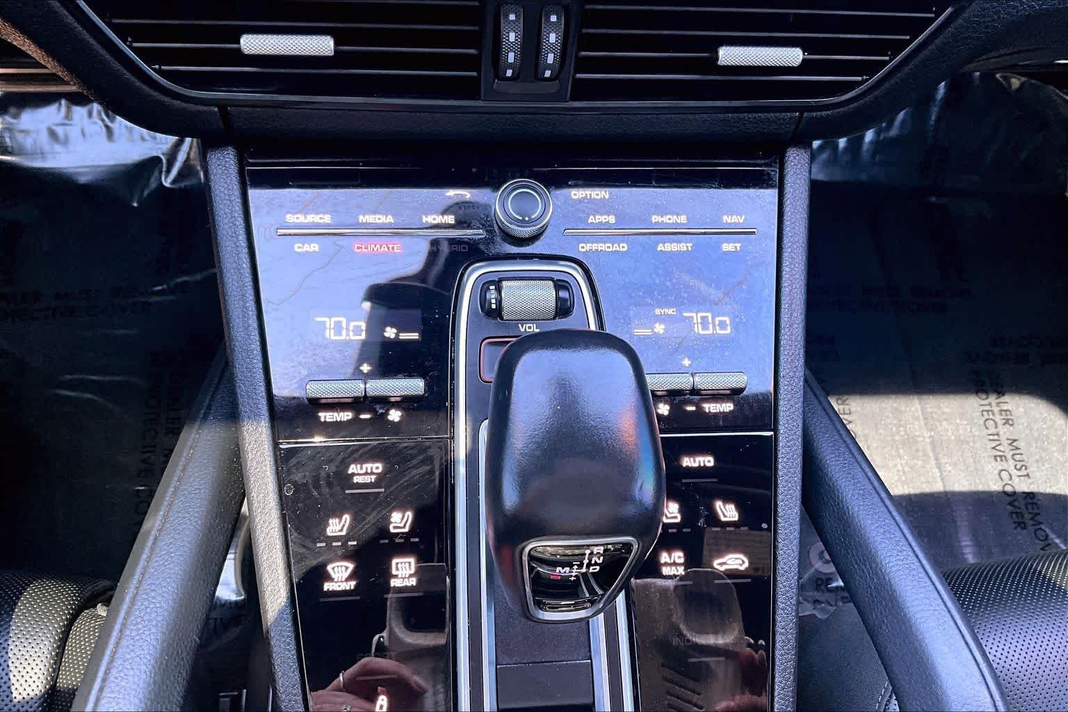 Used 2020 White Porsche S image 34
