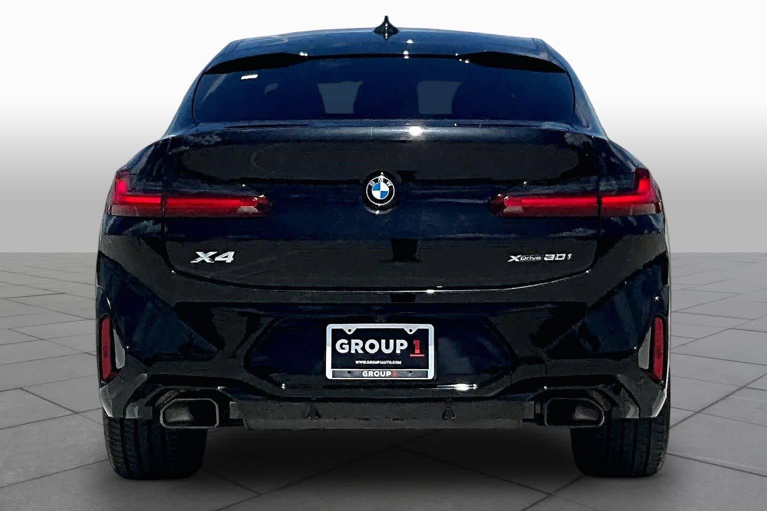 Pre-Owned 2024 BMW X4 XDrive30i