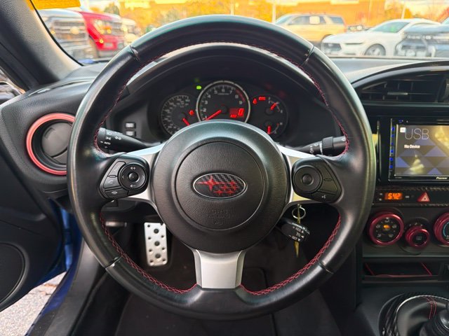Used 2018 Blue Subaru Premium image 12