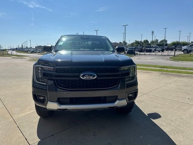 New 2026 Shadow Black Ford XLT image 10