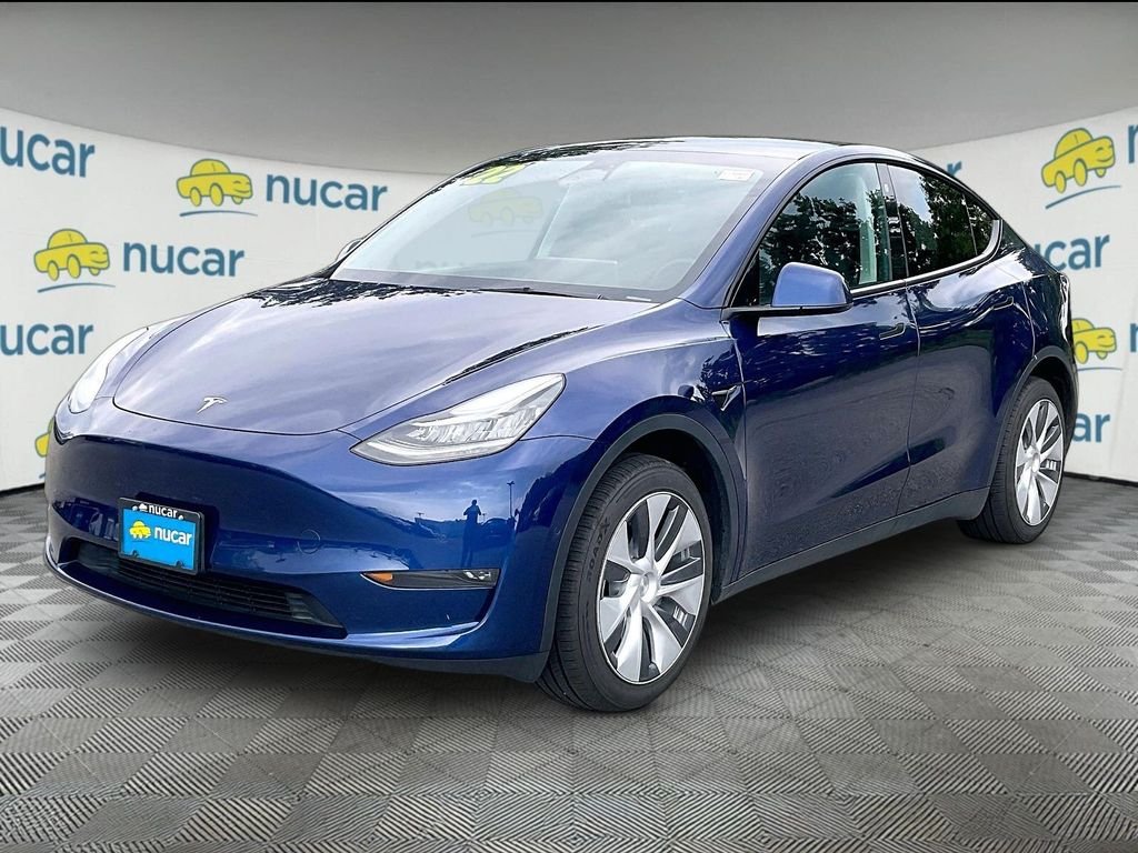 Used 2022 Deep Blue Metallic Tesla Long Range image 3