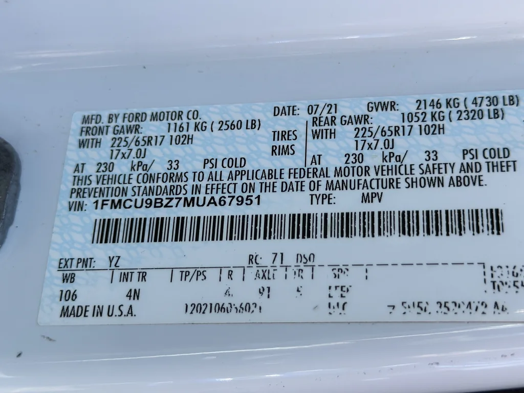 Used 2021 White Ford SE image 29