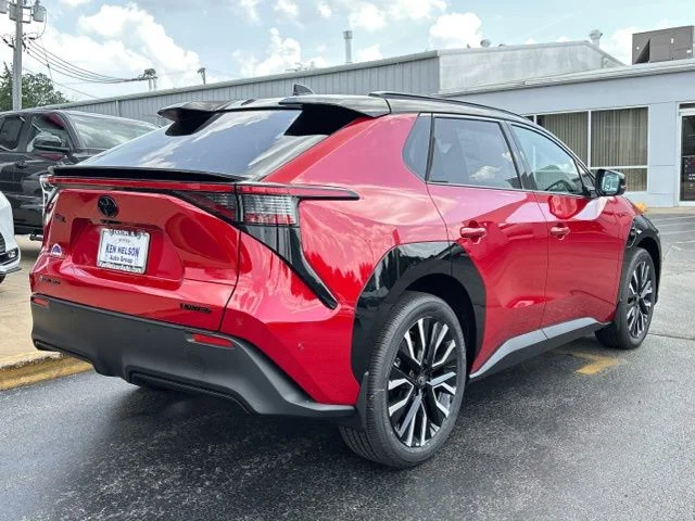 New 2026 Supersonic Red with Midnight Black Metallic roof <sup>1</sup> Toyota  Limited image 13