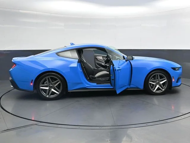 Used 2025 Blue Ford EcoBoost Premium image 40