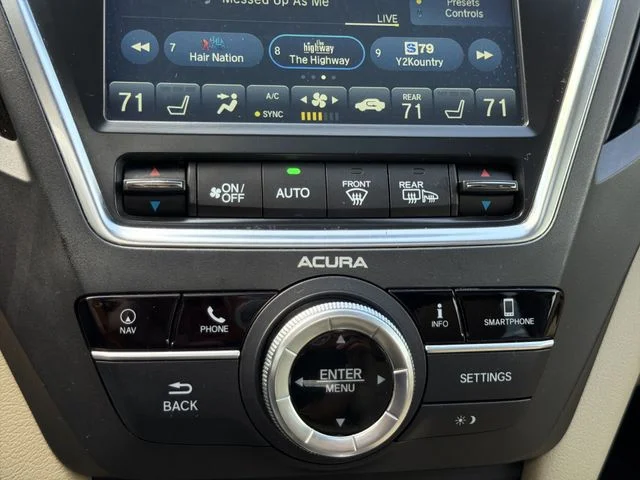 Used 2020  Acura Technology image 19