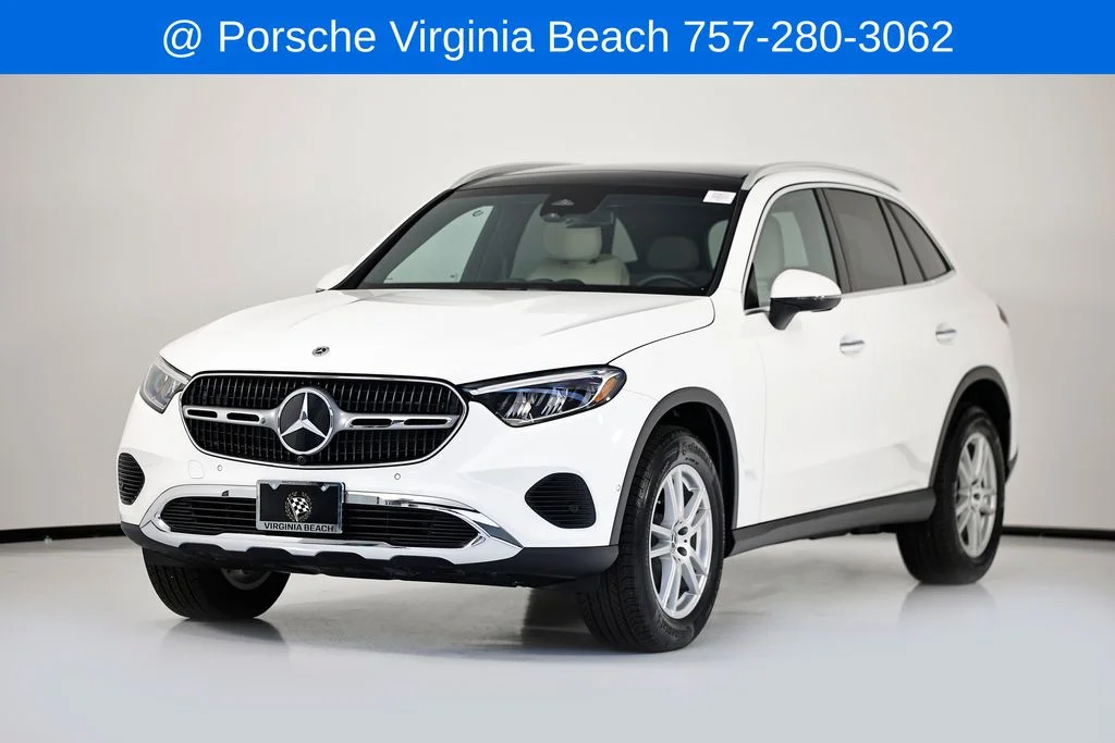 Used 2025 White Mercedes-Benz GLC 300 image 1