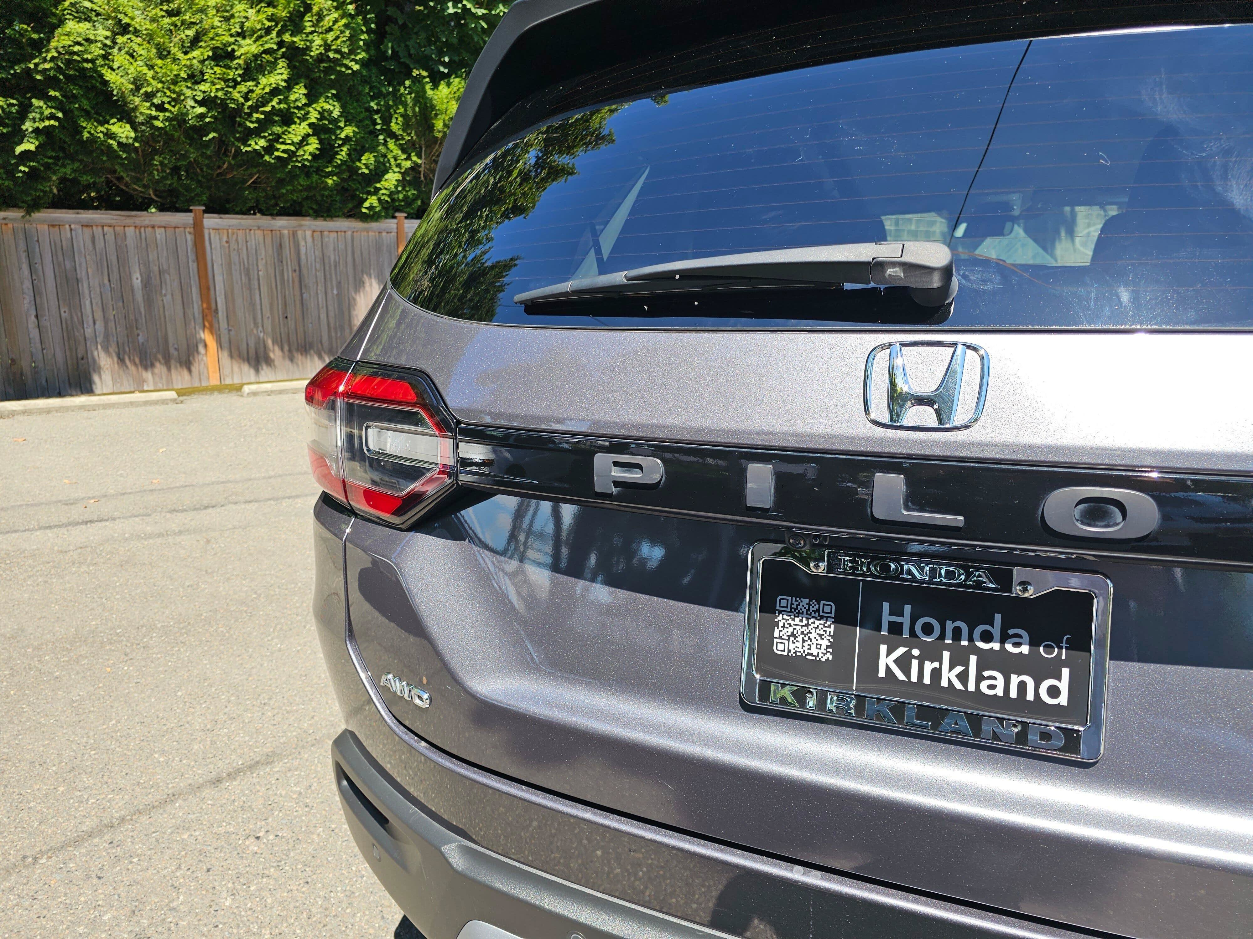 Certified Used 2023 Modern Steel Metallic Honda AWD EX-L image 48