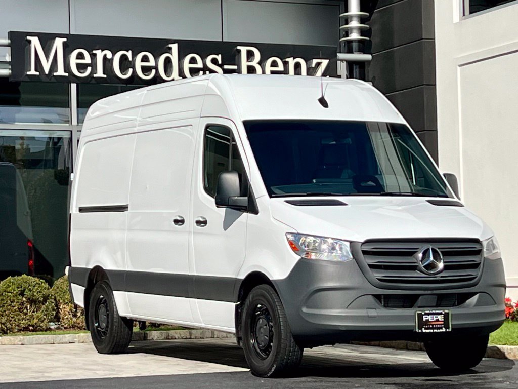 2025 Mercedes-Benz Sprinter Cargo Van