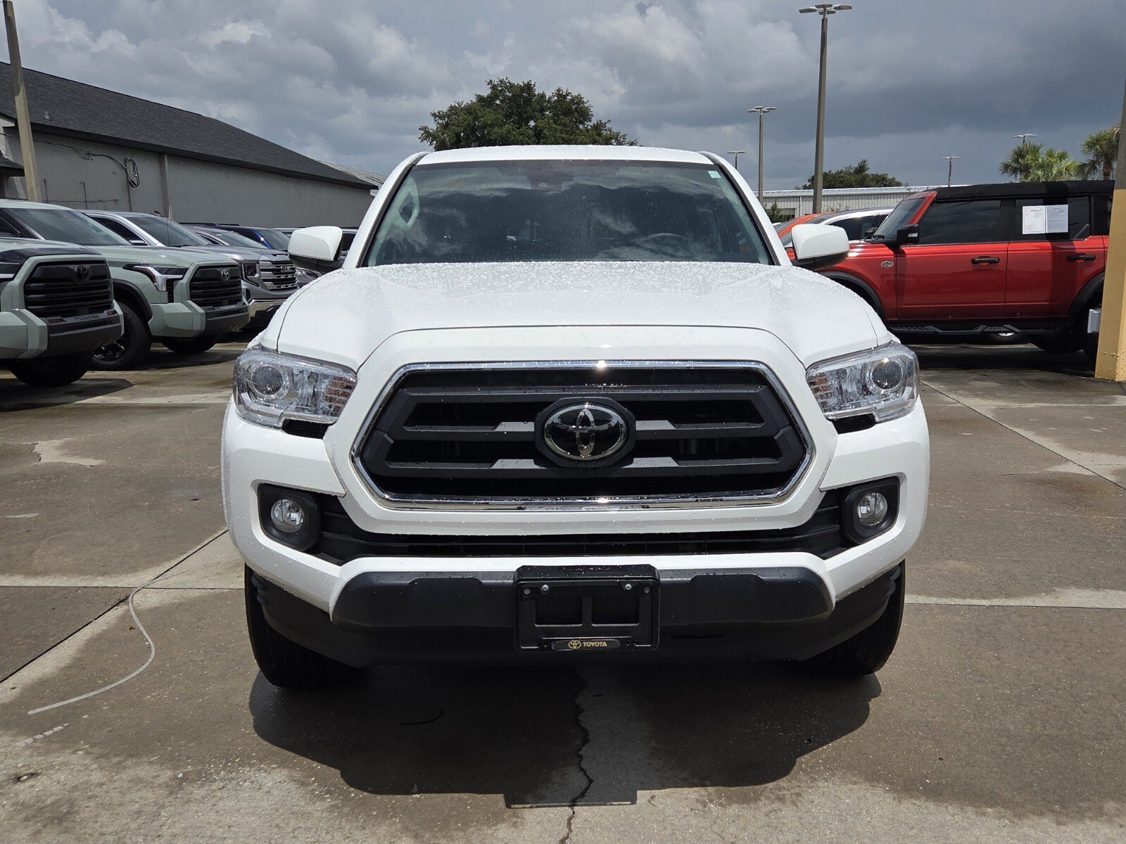 Used 2023 Ice Toyota SR5 image 1