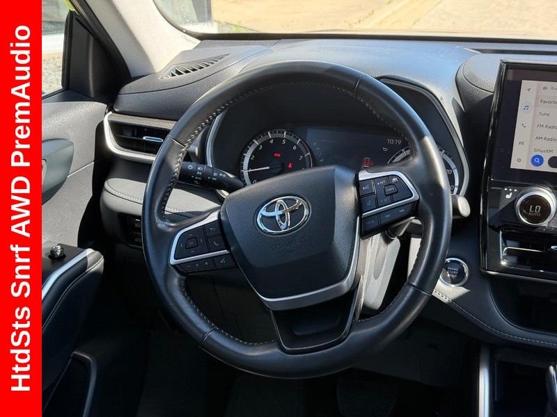 Used 2023 Magnetic Gray Metallic Toyota XLE image 15