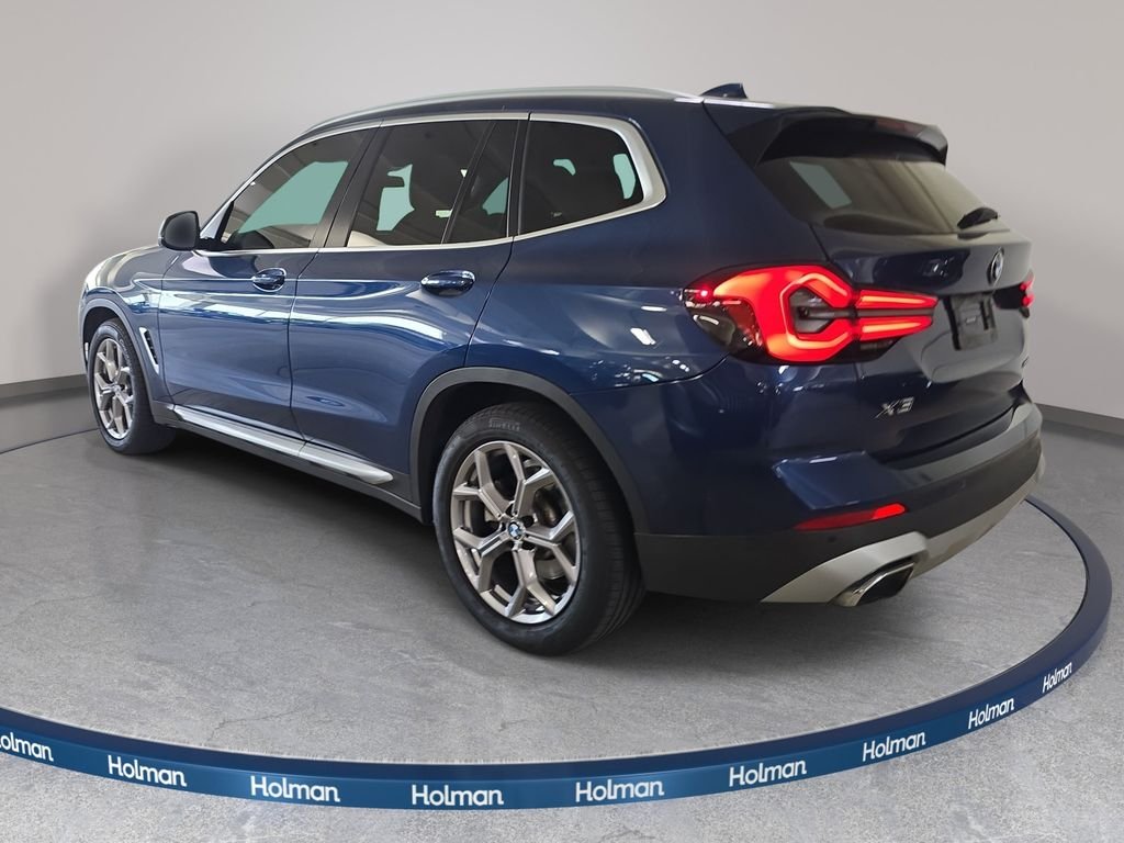 Used 2022 Phytonic Blue Metallic BMW sDrive30i image 9