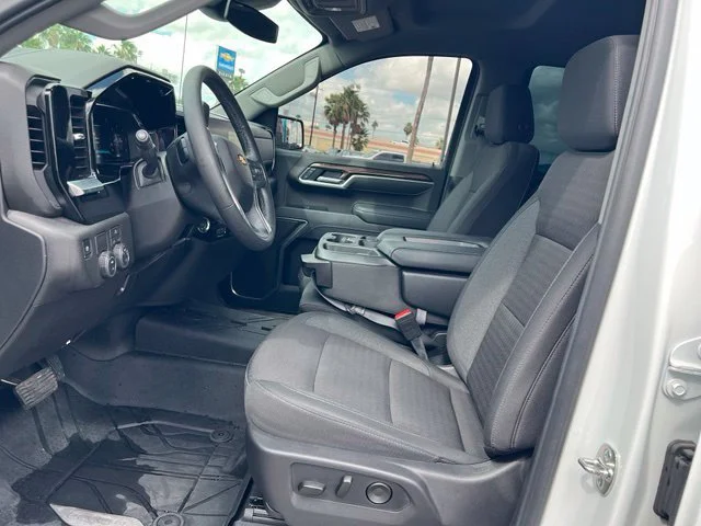 Used 2026 Summit White Chevrolet LT image 12