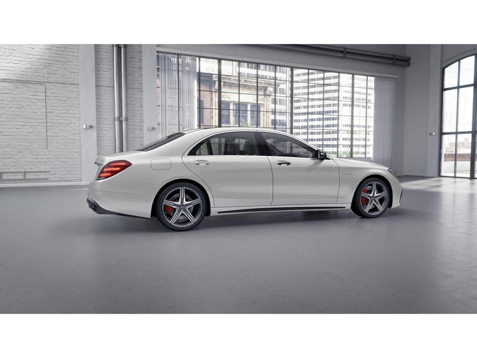 Used 2019 designo Diamond White Mercedes-Benz AMG® S 63 image 18