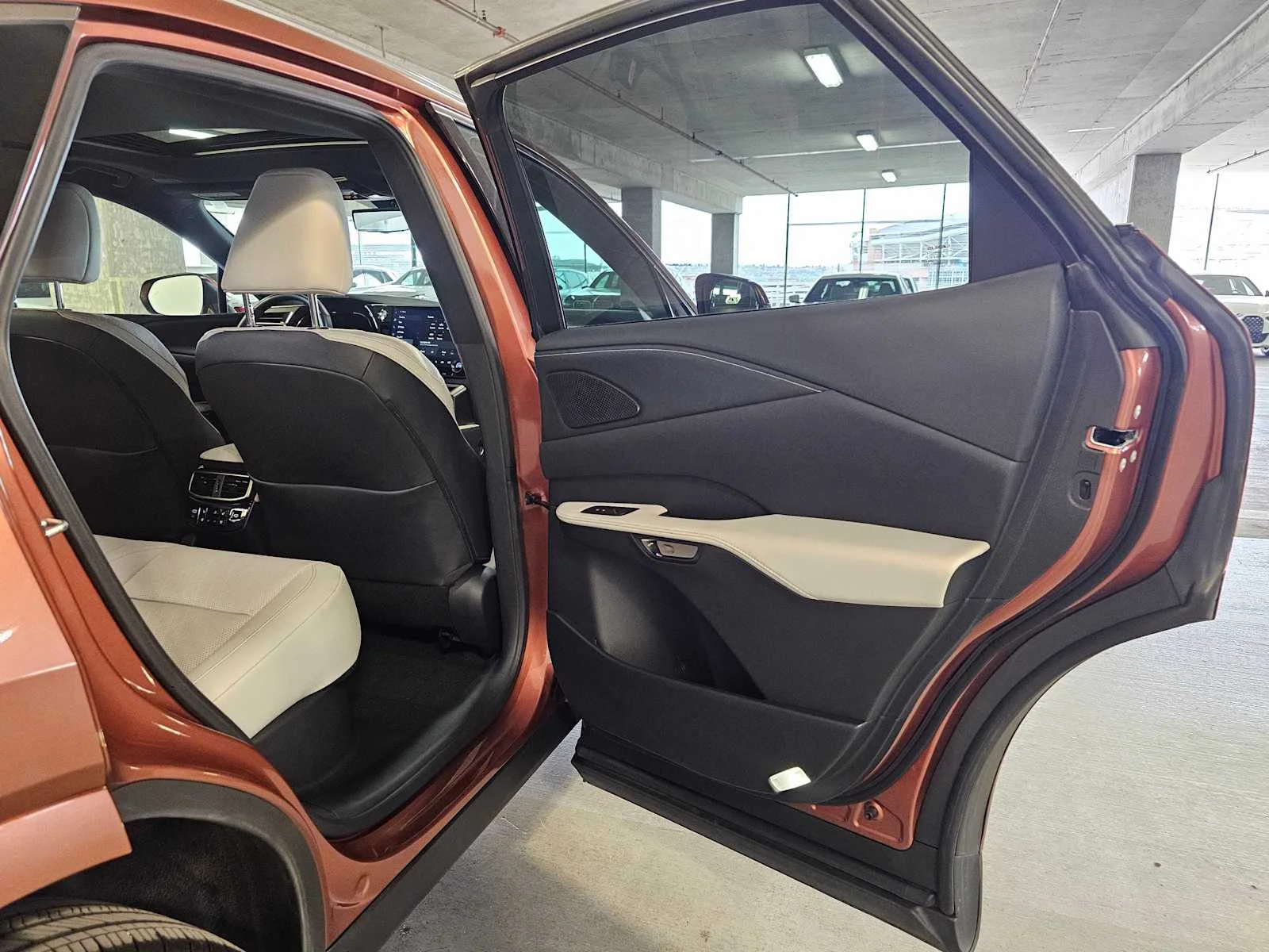 Used 2023 Copper Crest Lexus 350 image 31