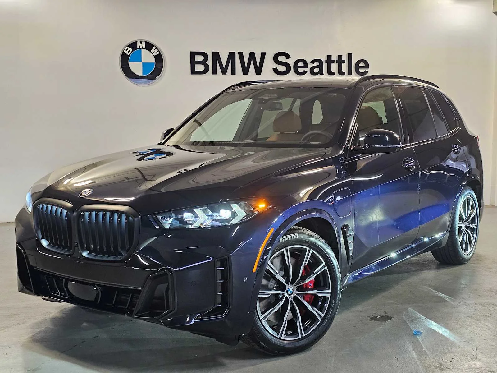 2026 BMW X5 xDrive50e's photo