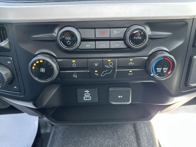 New 2026 Oxford White Ford F-250® XL image 18