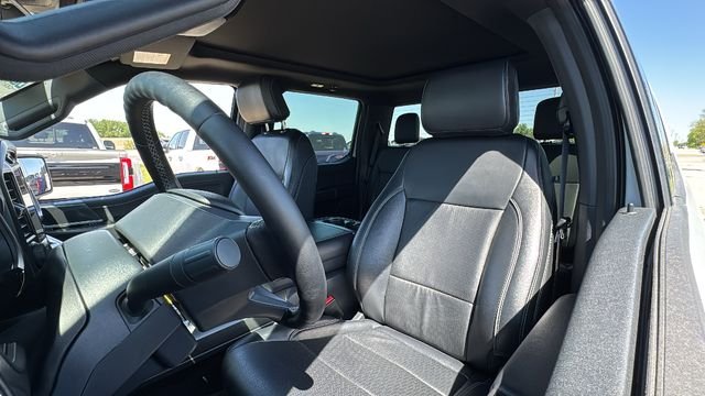 Used 2025 White Ford Lariat image 16