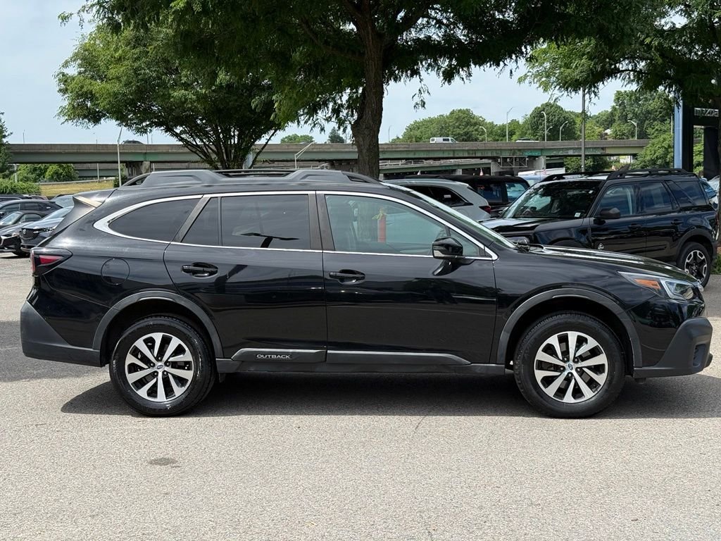 Used 2020 Black Subaru Premium image 9