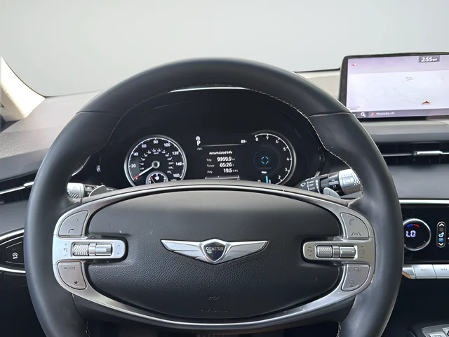 Used 2023 Silver Genesis 2.5T image 20