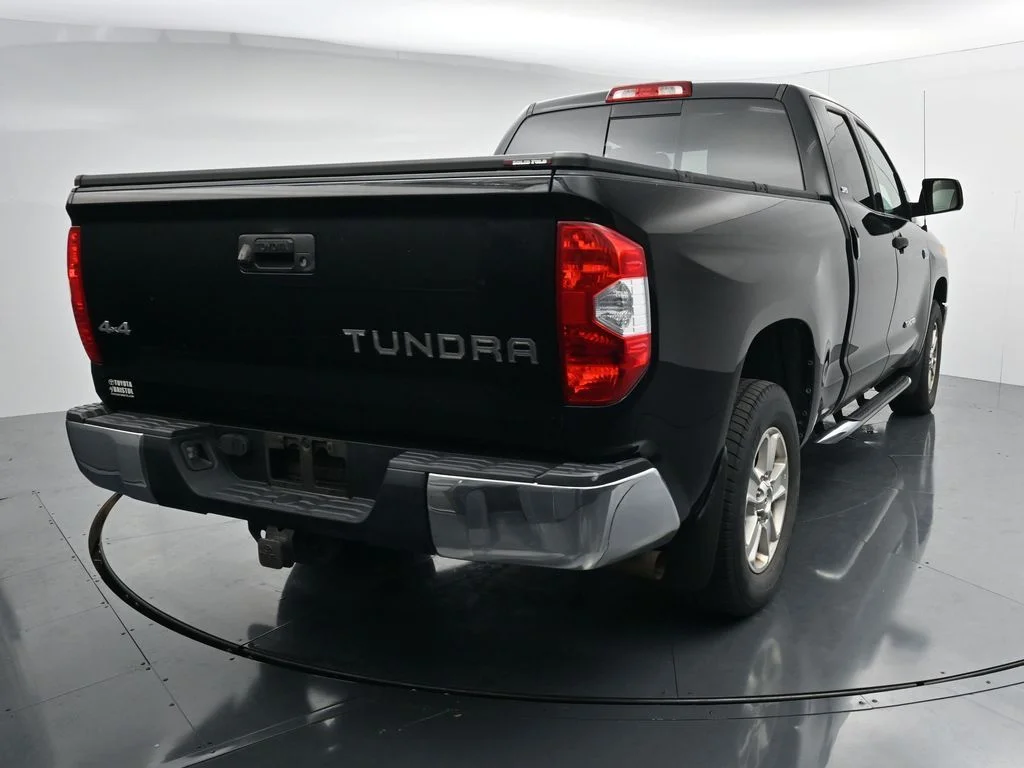 Used 2017 Black Toyota SR5 image 5