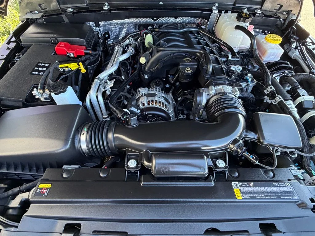 Used 2025 Black Jeep Rubicon image 8
