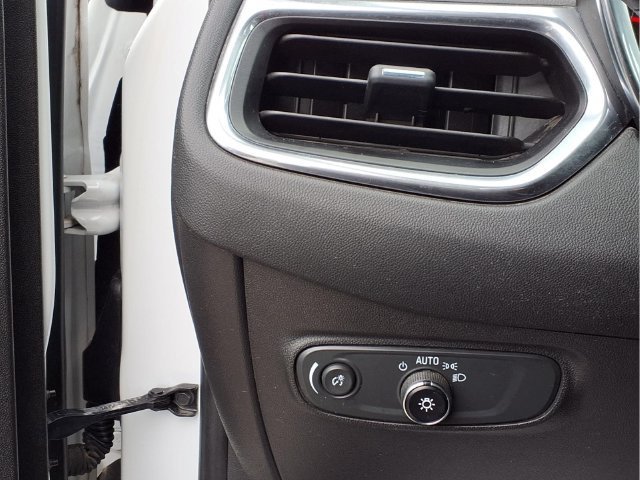 Used 2020 SUMMIT WHITE Chevrolet LS image 13