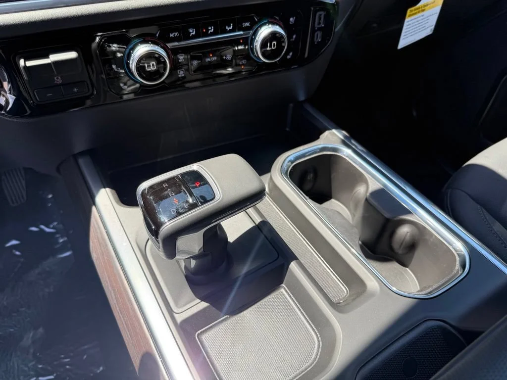 New 2026 Onyx Black GMC SLT image 26