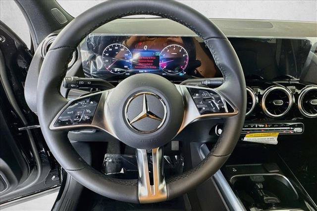 New 2026 Night Black Mercedes-Benz GLA 250 image 41