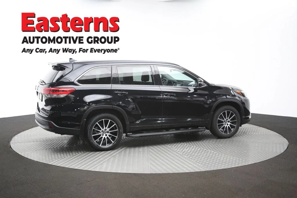 Used 2018 Black Toyota SE image 44