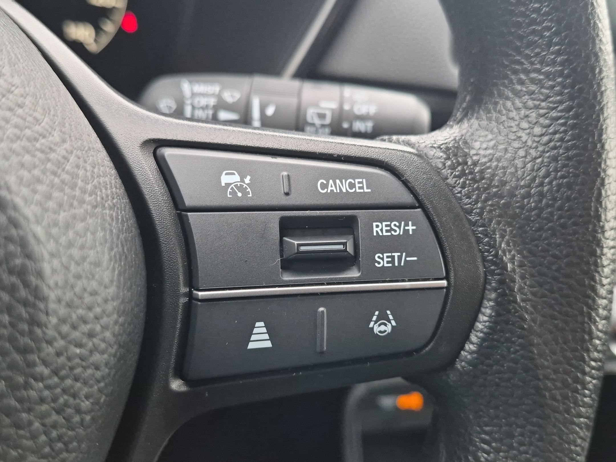 2024 Honda CR-V EX - Photo 16